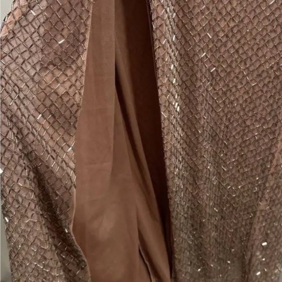 Mac Duggal Size 2 Formal Gown Beaded V-Neck Short Sleeve Dress Rose maxi $689 - Picture 3 of 6